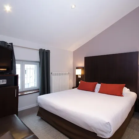 Western Plaisance 3*