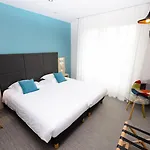Western Plaisance 3*