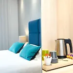 Western Plaisance 3*