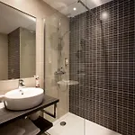 Western Plaisance 3*