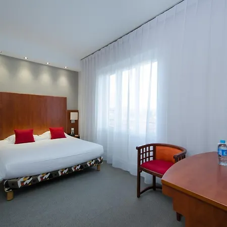 Hotel Western Plaisance 3*